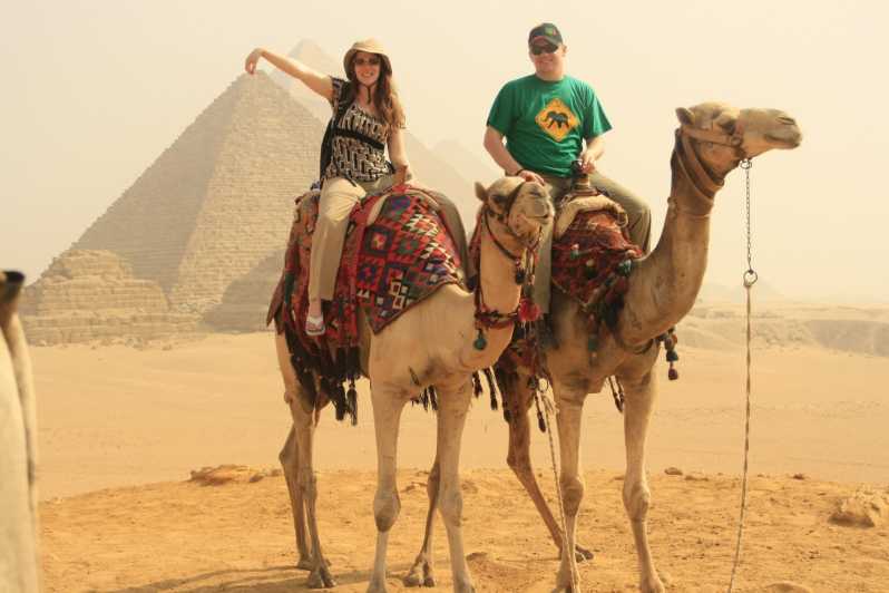 Tour di una giornata intera alle piramidi di Giza, Saqqara e Memphis