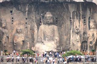 Luoyang Private Tagestour zum Shaolin Tempel&Longmen Grotten