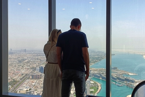 Z Dubaju: Abu Dhabi Tour Pałac Królewski i Etihad TowersWspólna wycieczka grupowa w języku niemieckim