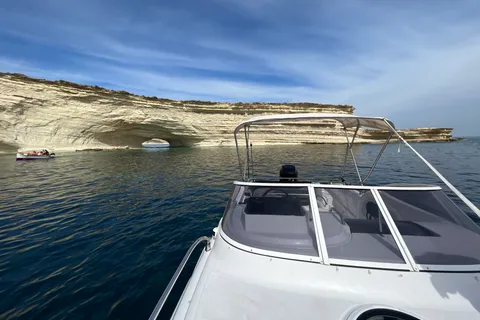 Privat båtcharter – Maltas sydkust, simning och snorkling
