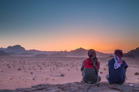 2 días Ammán - Visita a Petra - Wadi Rum - Mar Muerto - AmmánTodas las Entradas Incluidas Con Guía Local