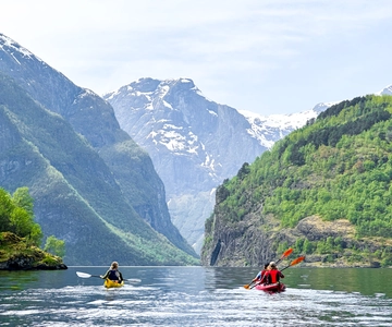 Da Flåm: tour di 3 giorni in kayak e campeggio nel Nærøyfjord