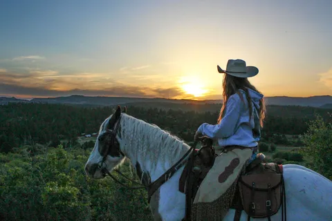 Orderville: Checkerboard Evening Shadow Horseback Ride