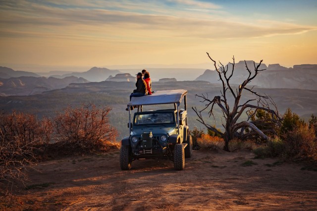 Visit East Zion Top of the World Sunset Jeep Tour in Coral Pink Sand Dunes