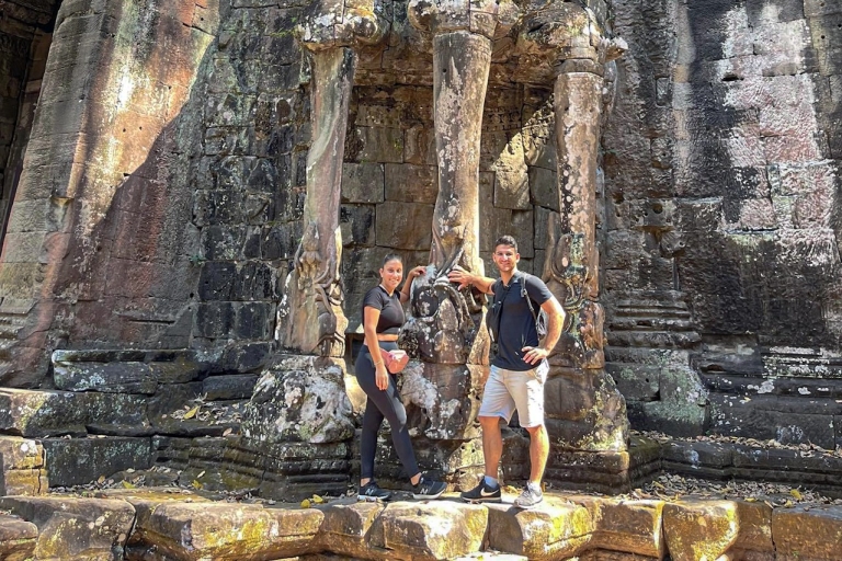 Siem Reap: Angkor Wat Private Tuk-Tuk Tour Siem Reap: Angkor Wat by Private Tuk-Tuk with Sunset