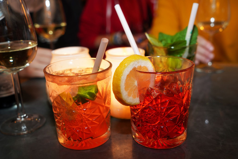 Vienna Nightlife Tour: Dinner, Drinks & Rooftop Bar