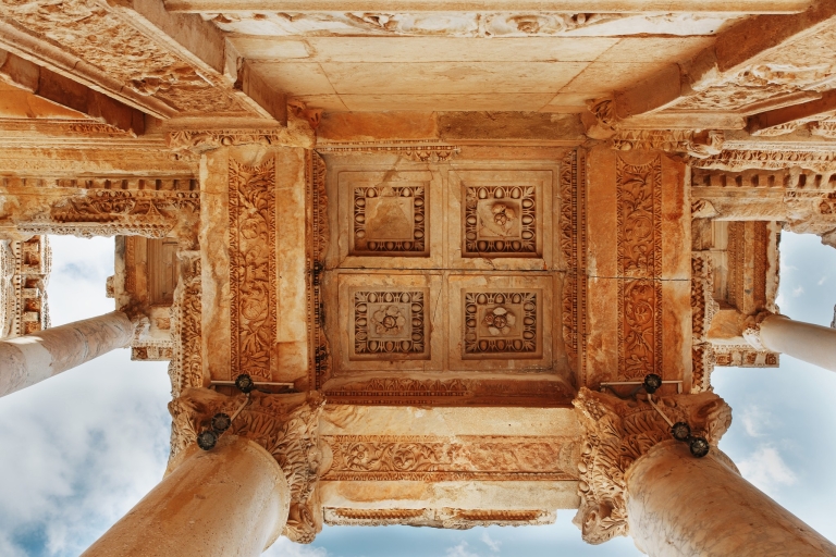 Ephesus Full-Day Tour naar huis van Maria, de tempel van ArtemisEphesus Public Tour naar huis van Mary & Tempel van Artemis