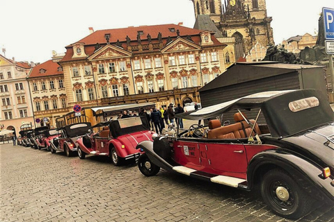 Ulice Pragi w zabytkowym kabriolecie, wycieczka po Zamku PraskimPraga: zwiedzanie Starego Miasta i Zamku Praskiego