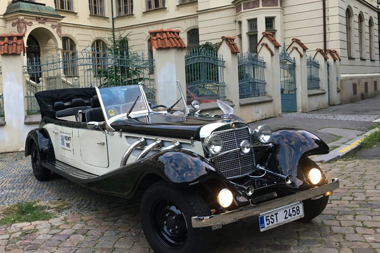 Les rues de Prague en décapotable vintage, visite du château de PraguePrague : Visite de la vieille ville et du château de Prague