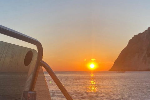Zakynthos: Private Speedboat Rental with Optional Captain