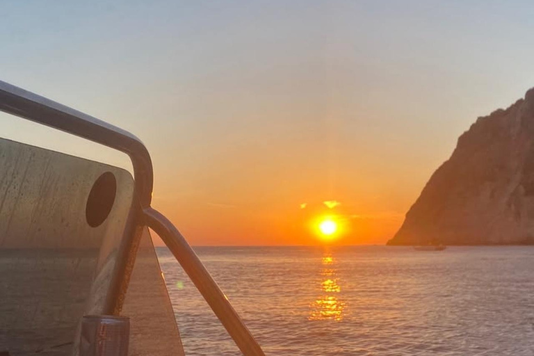 Zakynthos: Private Speedboat Rental with Optional Captain
