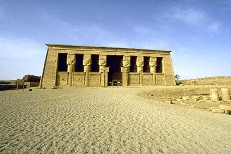 From Luxor: Day Tour to Abydos Temple and Dendera Temple