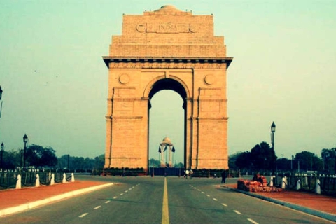 Visita guiada privada a Nueva DelhiVisita guiada privada de Nueva Delhi con entrada en coche