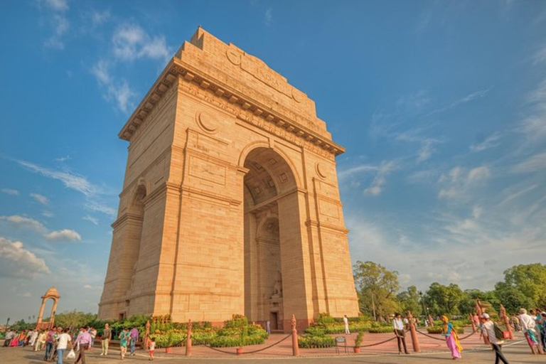 Visita guiada privada a Nueva DelhiVisita guiada privada de Nueva Delhi con entrada en coche