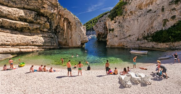From Hvar: Blue Cave and Pakleni Islands Private Boat Tour