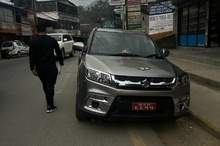 Z Pokhary do Nayapool: Prywatny serwis samochodowy z kierowcą