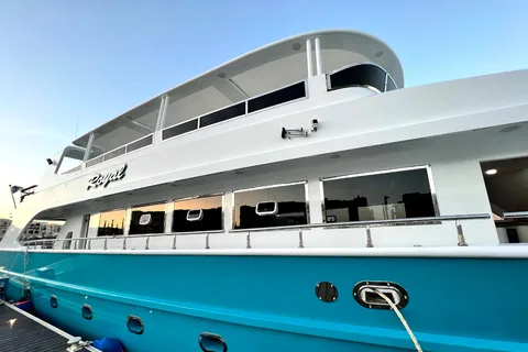 Hurghada: Royal Luxury VIP Cruise to Orange Bay with Lunch