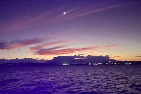 Nite Snorkeling and Boat Experience with Appetizer and Drink