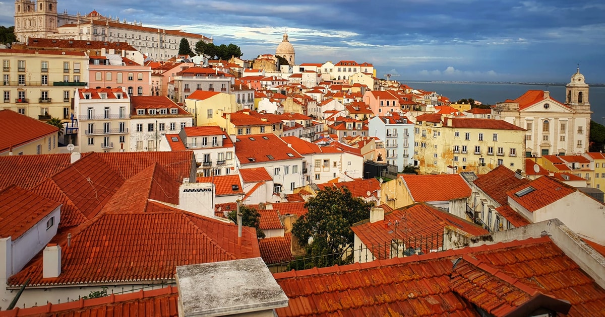 Lissabon Oude Stad Tuk Tuk Tour GetYourGuide