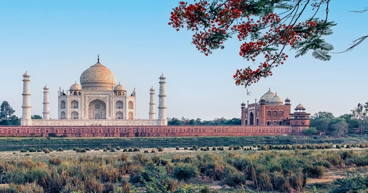 Agra Taj Mahal entry ticket ( Skiptheline ) GetYourGuide
