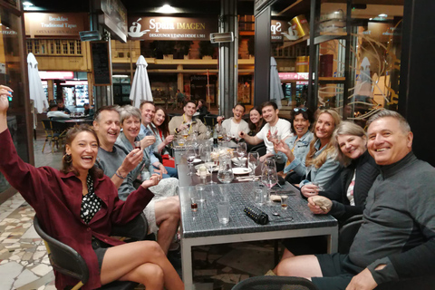 Triana: Authentic Flamenco & Tapas Tour