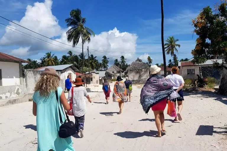 زنجبار: جولة كهف وقرية باجي مع السباحة