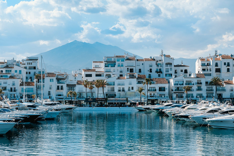 From Málaga: Marbella, Mijas y Puerto Banús Guided Tour