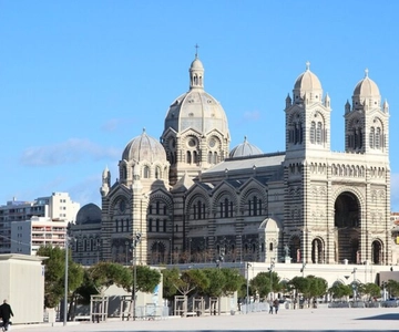 Marseilles: Private Custom Tour with a Local Guide