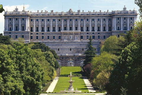 Pałac Królewski w Madrycie: wczesny wstęp bez kolejkiPopołudniowa wycieczka dwujęzyczna z preferowanym j. ang.
