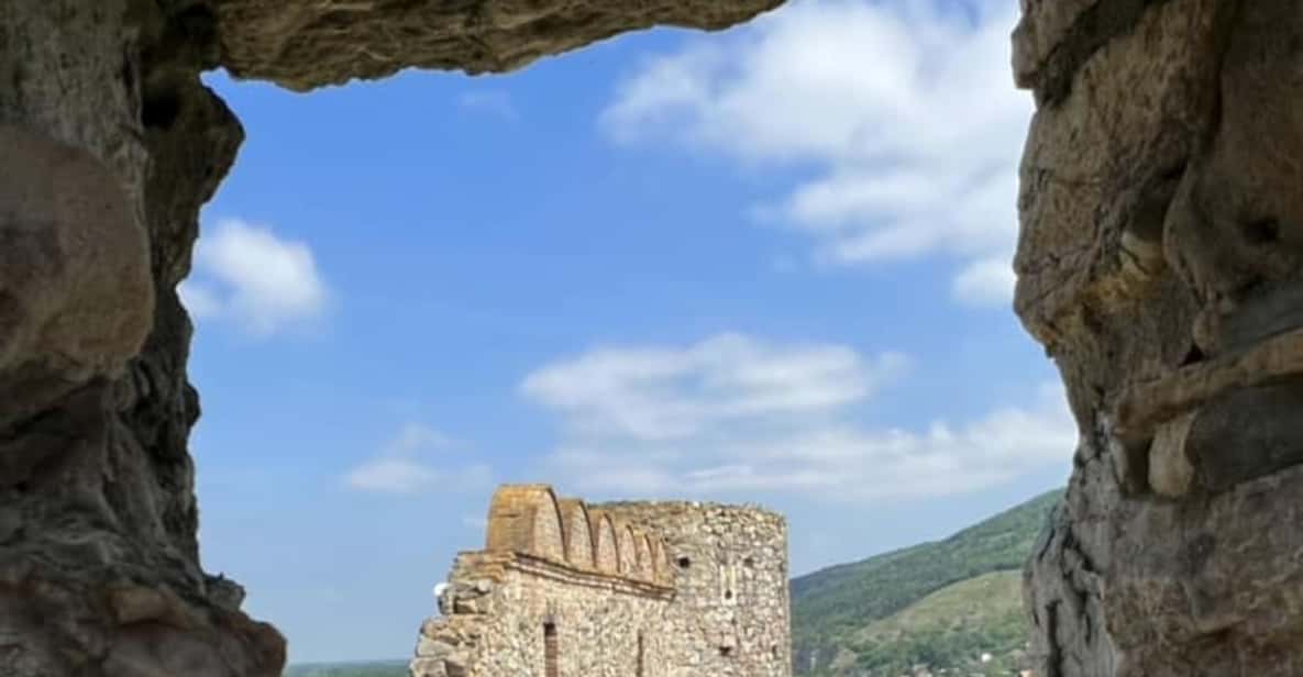 Afbeelding 11 van Bratislava: Stadsrondleiding met kasteel Devin