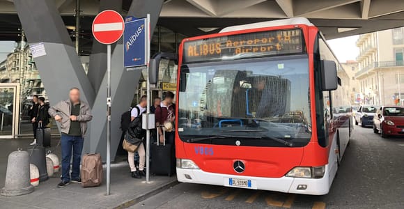 Naples Airport: One-Way Bus to/from Naples Maritime Station