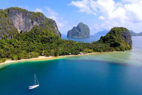 2 jours de croisière privée à El Nido sur un voilier de 43 piedsCroisière privée de deux jours à El Nido à bord d'un voilier de 43 pieds