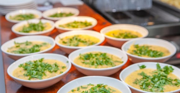 Algarve: Fado Night with 6- Course Algarvian Tapas Dishes