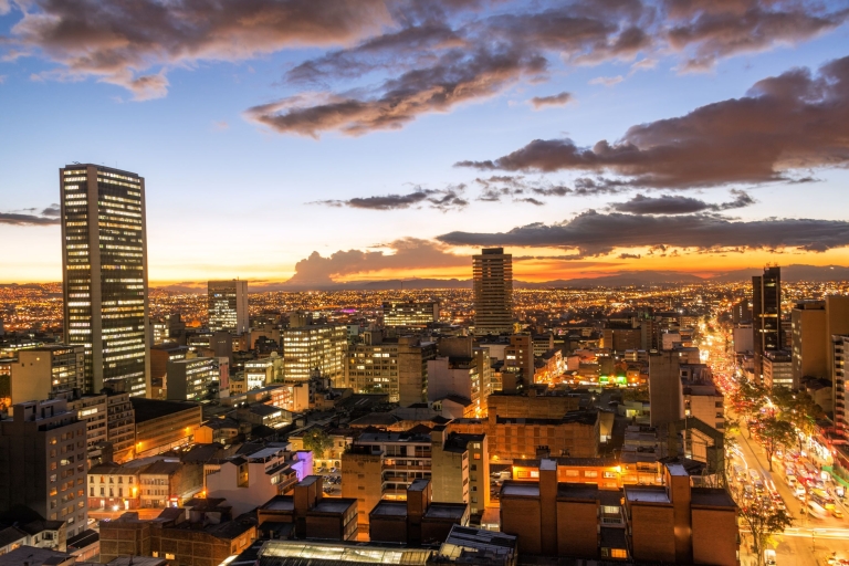 Bogotá: Tour privado personalizado con guía localRecorrido a pie de 8 horas