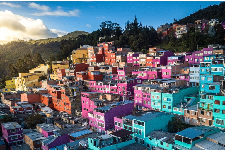 Bogota: privétour op maat met een lokale gids8 uur durende wandeltocht