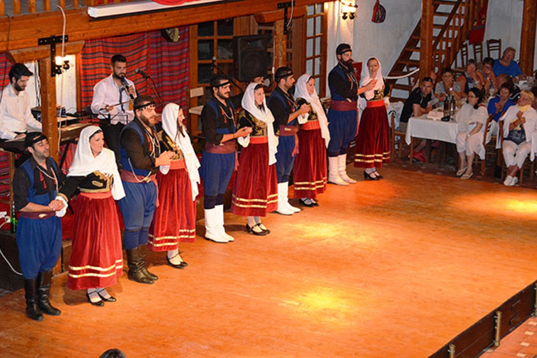 Crete: Traditional Dance Show and Buffet Dinner with WineTour in German, French, English with Pickup