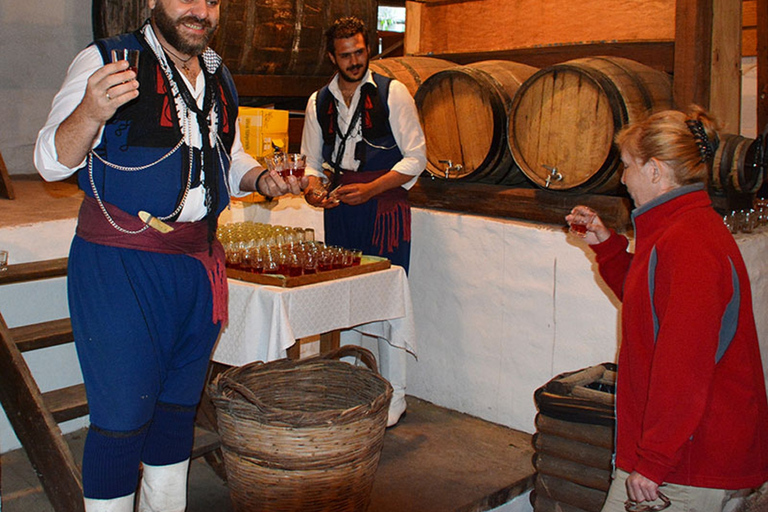 Cretan night traditional dance and food Tour in Romanian