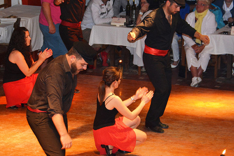 Cretan night traditional dance and food Tour in Romanian