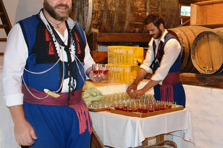 Crete: Traditional Dance Show and Buffet Dinner with WineTour in German, French, English with Pickup