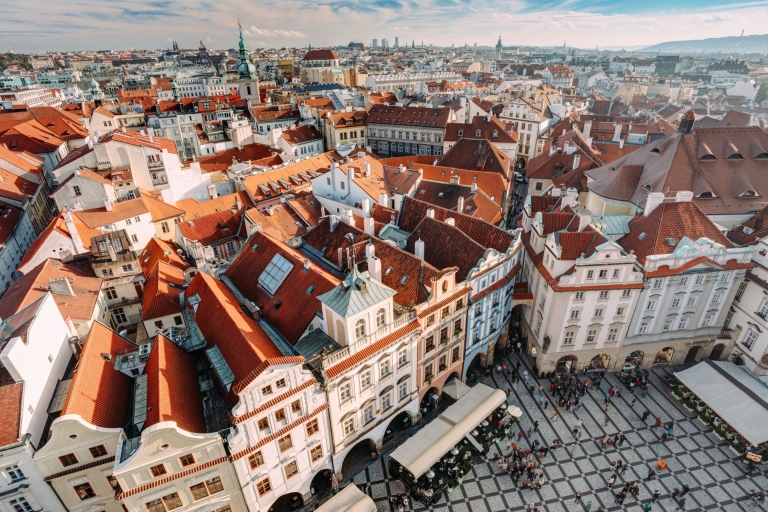 Praag: privérondleiding op maat met een lokale gids8 uur durende wandeltocht