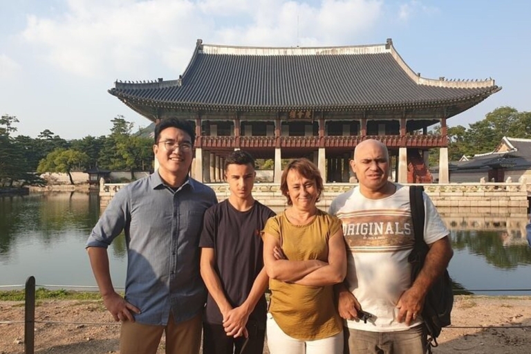 Séoul : Visite privée personnalisée avec un guide local8 heures de visite à pied