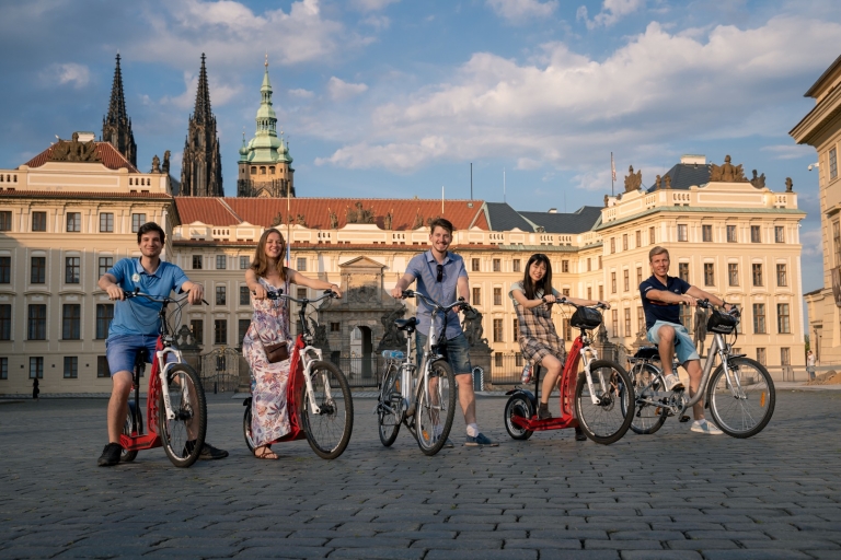 Prague: Small Group or Private E-Scooter Tour with Pickup 3-Hour Small Group Tour