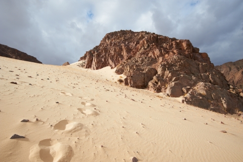 Sharm El Sheikh: Colored Canyon, Blue Hole & Dahab TagesausflugSharm El Sheikh: Jeep Safari Red Canyon & Blue Hole & Dahab