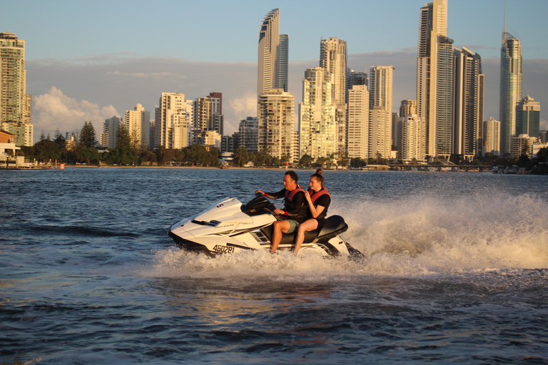 Surfers Paradise : 1,5 heure ou 2,5 heures d'aventure en jetskiSurfers Paradise : 1h30 d'aventure en jetski