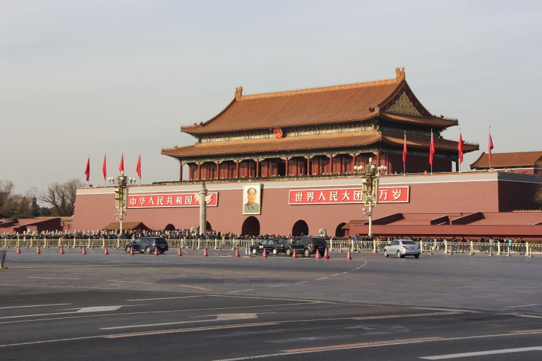 Beijing : Private custom tour with a local guide 6 Hours Walking Tour
