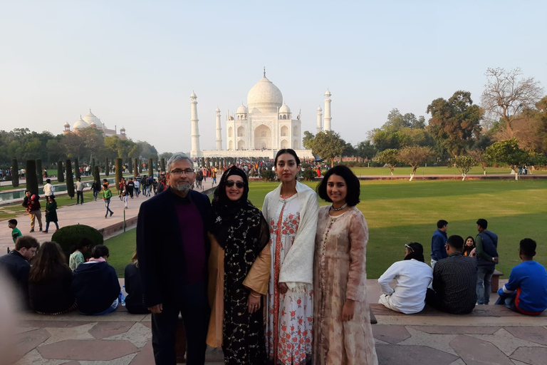 De Délhi: passeio de trem pelo Taj Mahal, Agra e safári de pássarosCarro particular com ar-condicionado, trem, guia, taxas de entrada e hotel 5 estrelas