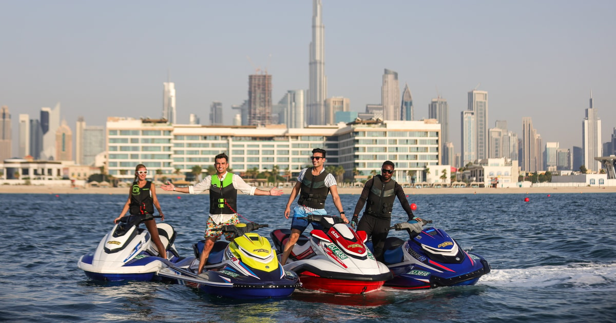 30mins Jetski-splash & Play In Front Of Burj Khalifa Skyline 