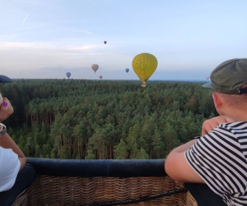 Z Wilna: lot balonem na ogrzane powietrze poza miastem