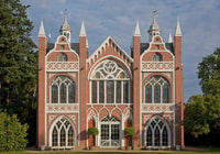 Brandenburg Scavenger Hunt and Sights Self-Guided Tour - Housity