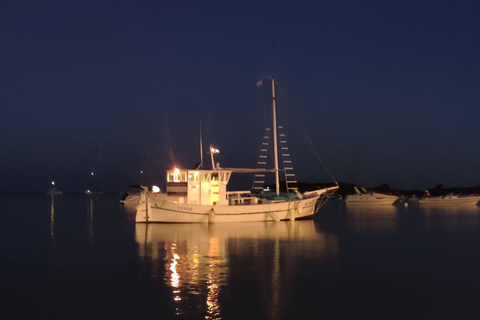 Porto-Vecchio: diner aperitief bij zonsondergang op zee